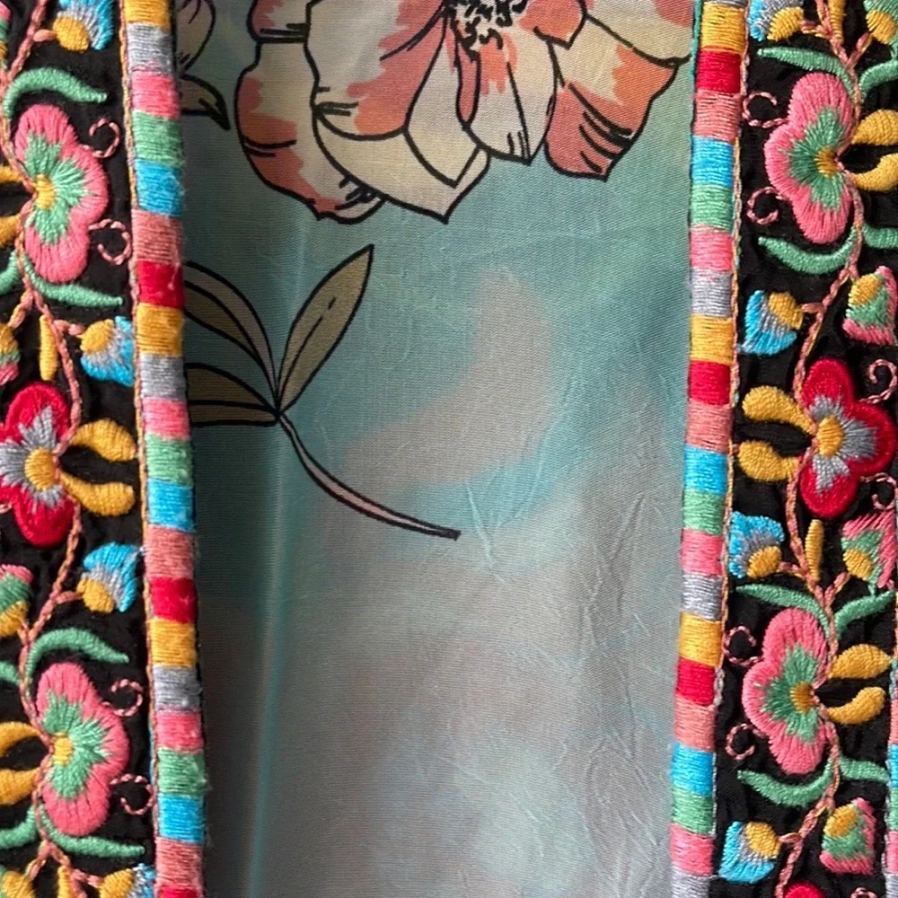 JOHNNY WAS Fuska Reversible Flower Embroidered Kimono Style Snap Front Jacket - Picture 4 of 14